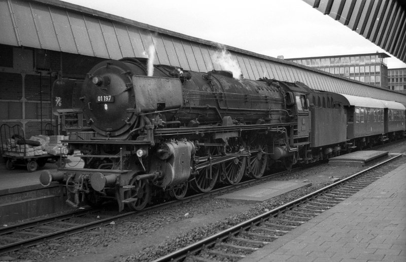 01 197, vor Pz; Bf Münster Hbf