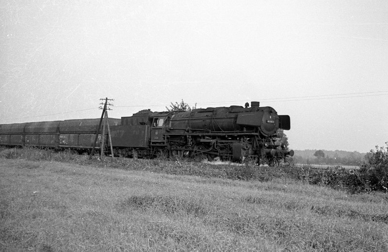 44 1659 vor Güterzug; Bk Münster Schleuse