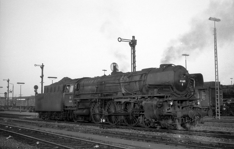 01 228; Bf Münster Hbf