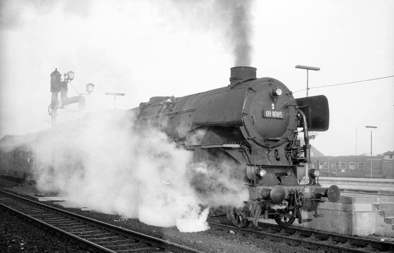 01 1085, vor D 96?; Bf Münster Hbf