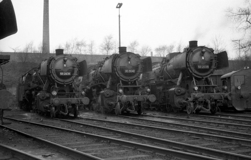 50 2434, 50 3042 und 50 2339; Bw Schwerte