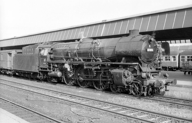 01 1094, vor E 566; Bf Münster Hbf