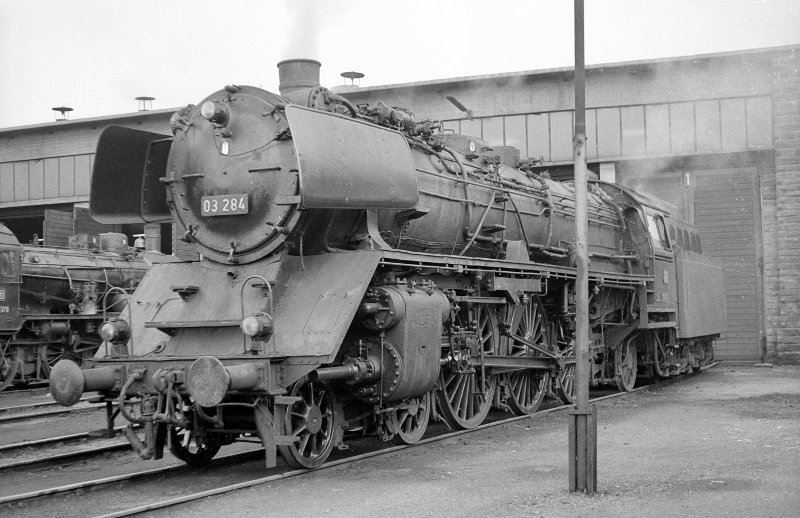 03 284; Bw Trier