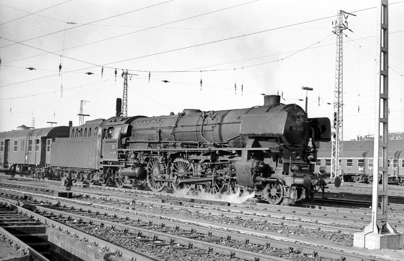 01 1091, vor Zug; Bf Münster Hbf