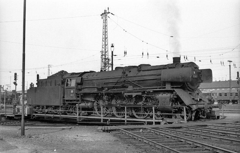 01 141; Bw Münster Drehscheibe