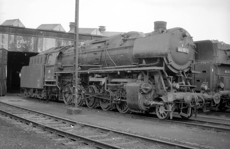 44 1573; Bw Kaiserslautern