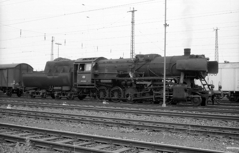 50 2932; Bf Duisburg Hbf