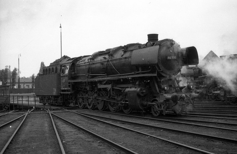 44 1130; Bw Minden