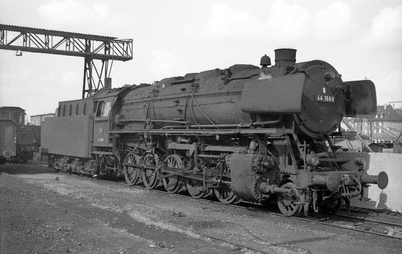 44 1669; Bw Münster