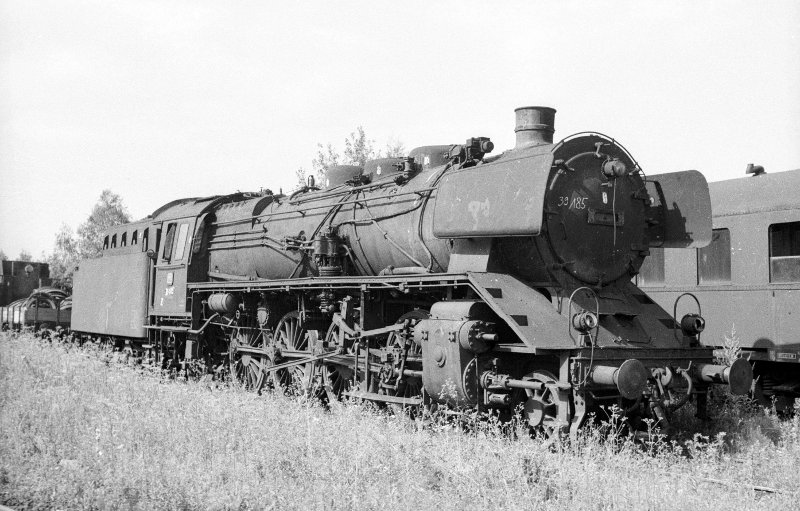 39 185, abgestellt; Bf Offenburg