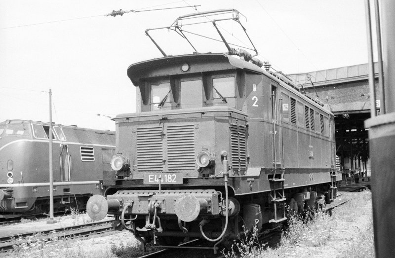 E 44 182; Bw Haltingen