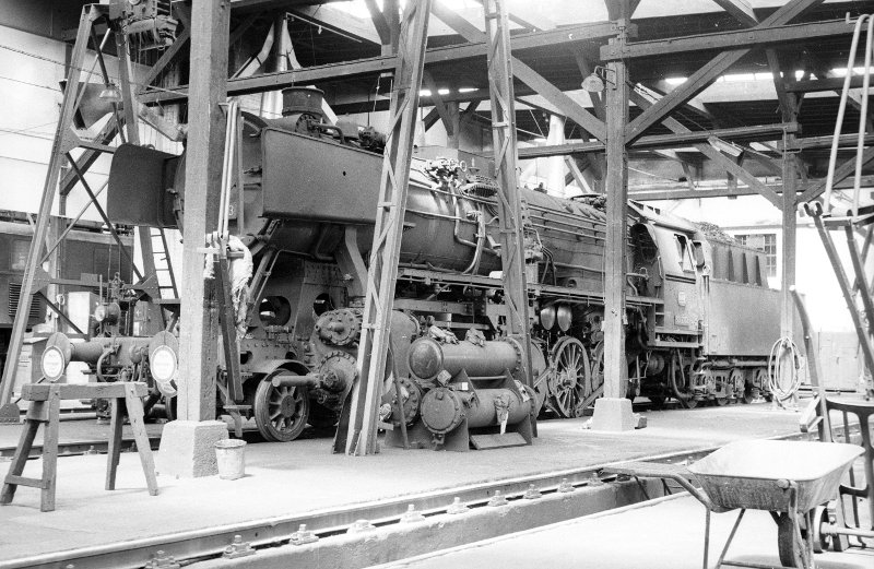 50 2713; Bw Haltingen Lokschuppen