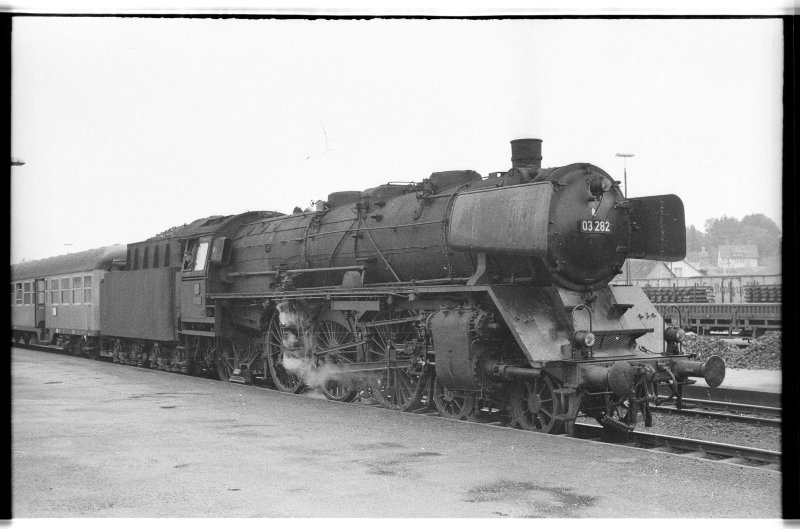 03 282; Bf Donaueschingen