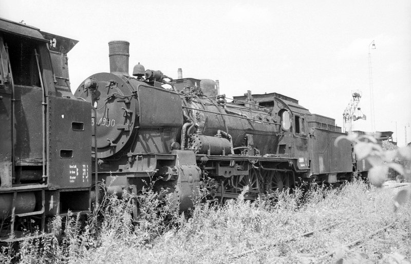 38 1990; Bw Tübingen