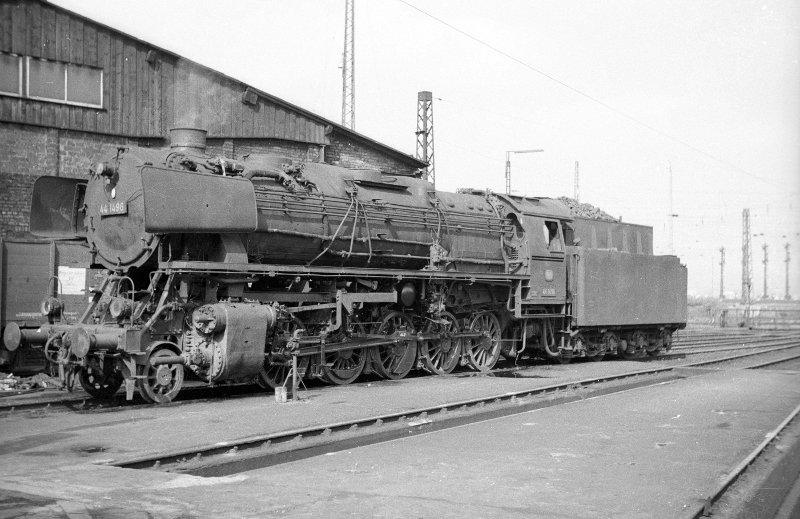 44 1496; Bw Gießen