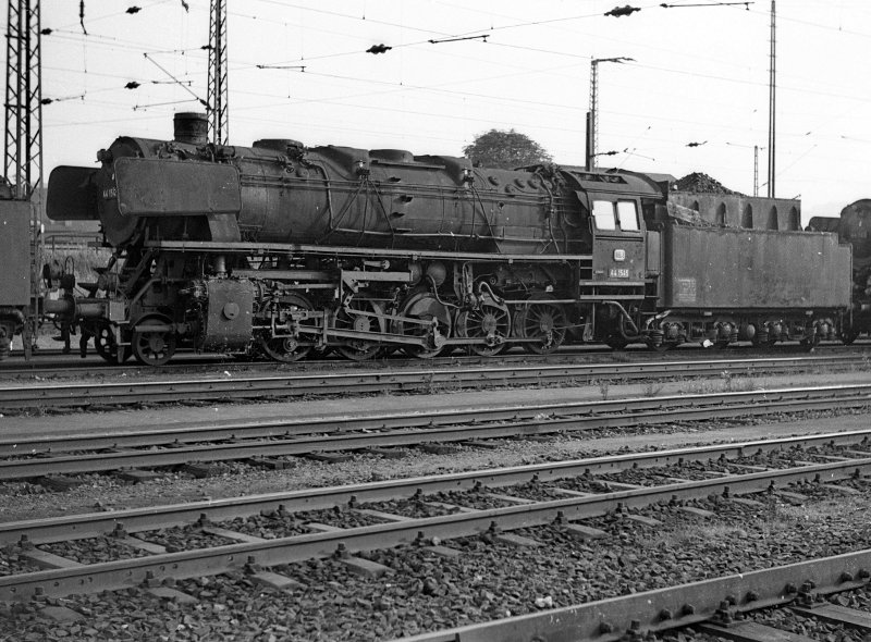 44 1545; Bw Wuppertal Vohwinkel