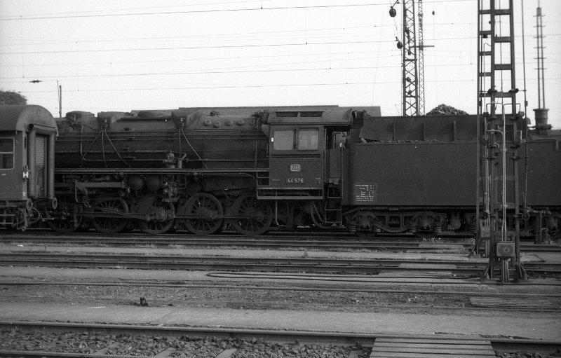 44 576; Bw Wuppertal Vohwinkel