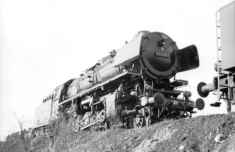 44 1202; Bw Braunschweig