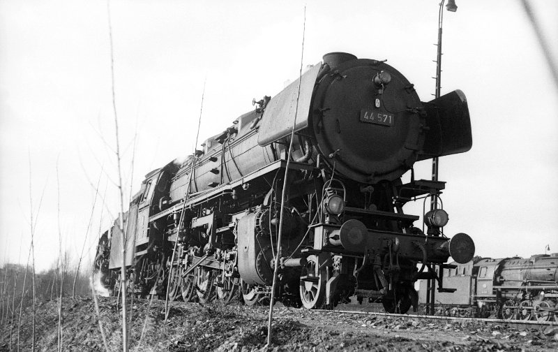 44 371; Bw Braunschweig