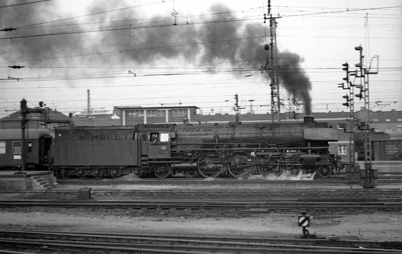 01 1059, vor Zug; Bf Münster Hbf