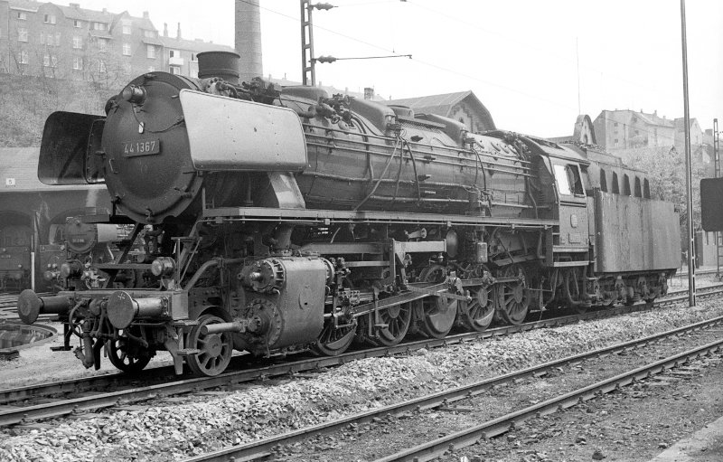 44 1367; Bw Hagen Gbf