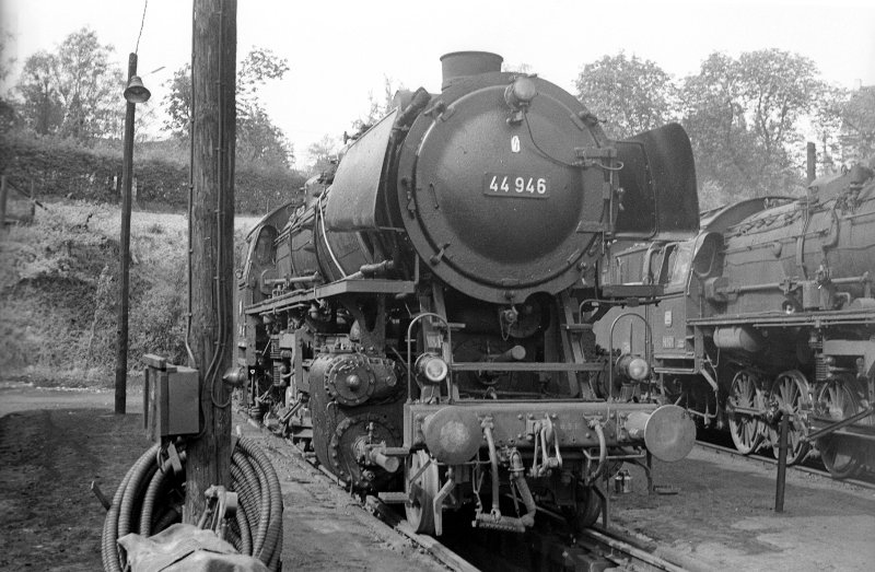 44 946; Bw Wuppertal Vohwinkel