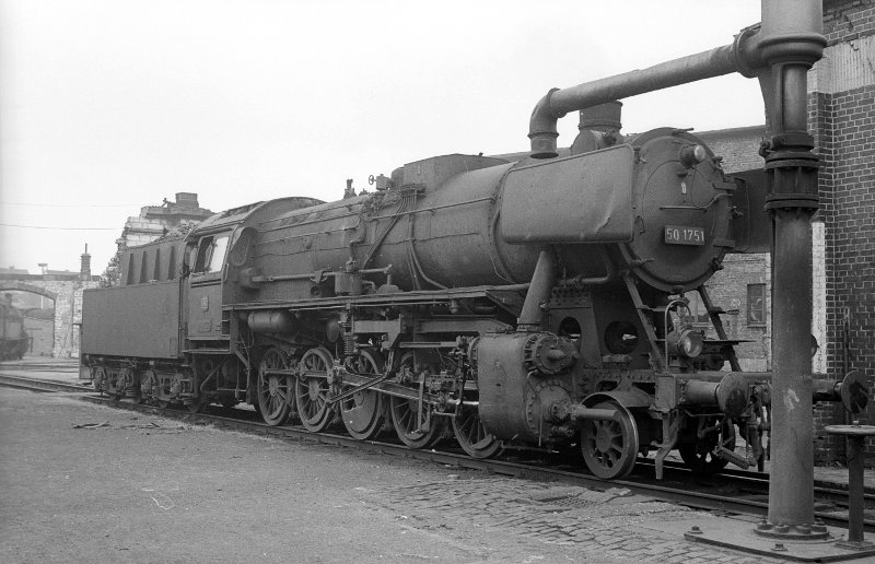 50 1751; Bw Paderborn