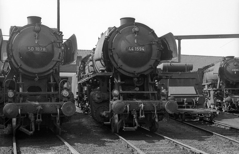 44 1594, 50 1878 und 23 095; Bw Osnabrück Rbf