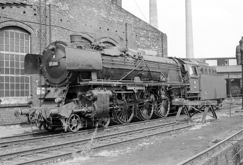 01 086; Bw Bremen Hbf