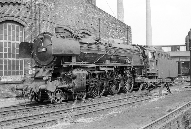 01 086; Bw Bremen Hbf