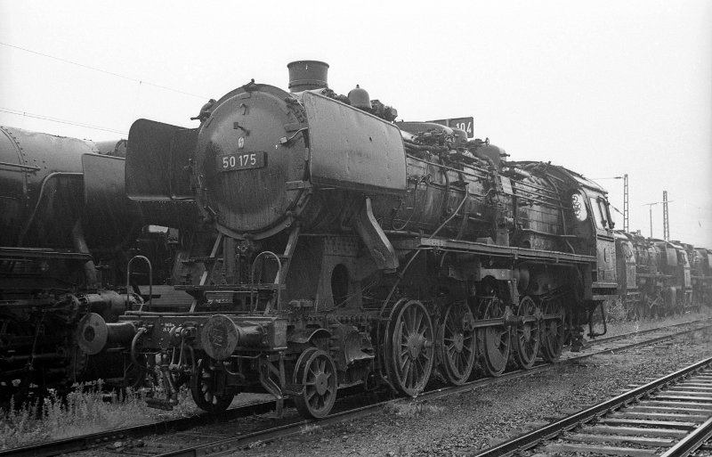 50 175, ohne Tender, in Ausbesserung; AW Bremen