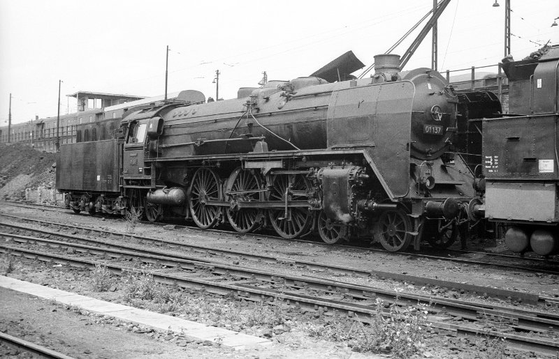 01 137; Bw Berlin Ostbahnhof