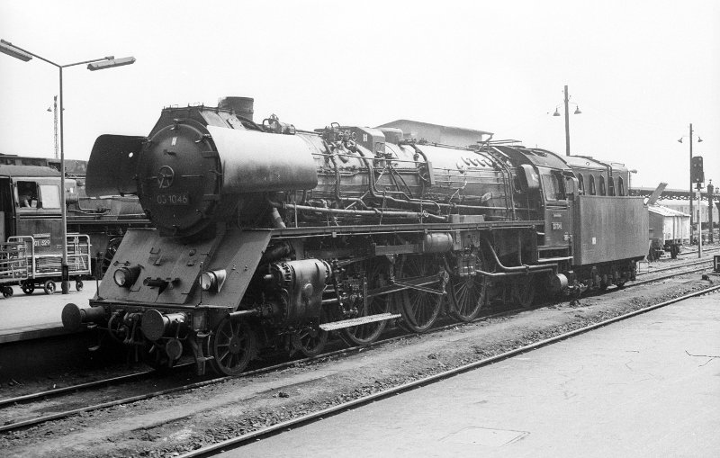 03 1046; Bf Berlin Ostbahnhof