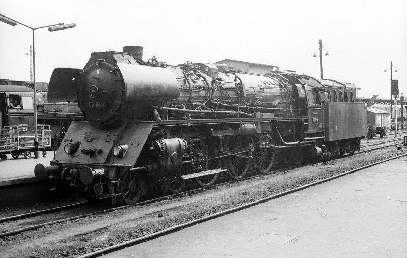 03 1046; Bf Berlin Ostbahnhof