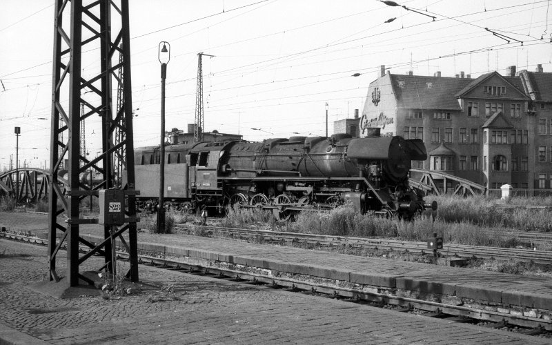 44 1616; Bf Halle Hbf