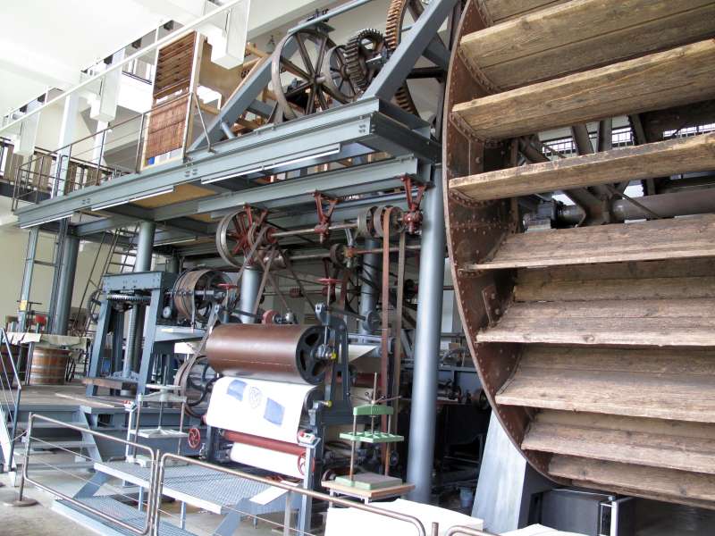 LTA Mannheim: Pappenherstellung