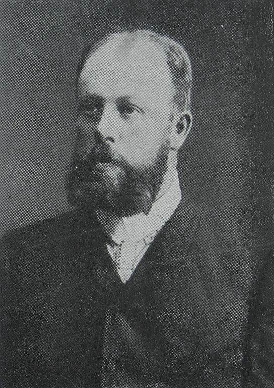 Georg W. Claußen