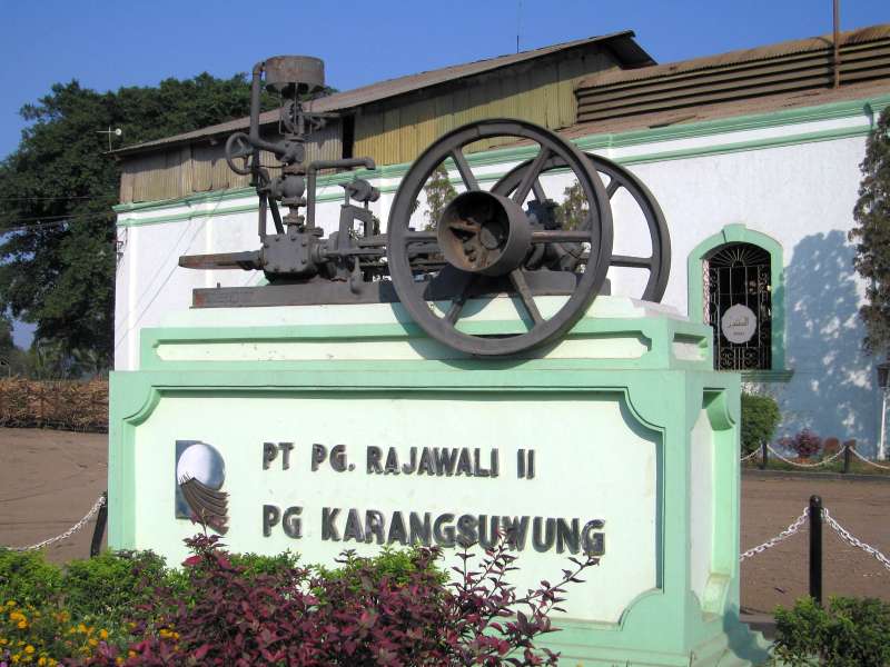 PG Karangsuwung: Dampfmaschinen-Denkmal
