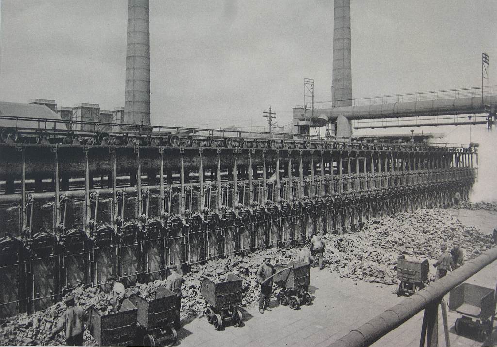 Koksofenbatterie im Hochofenwerk 1908
