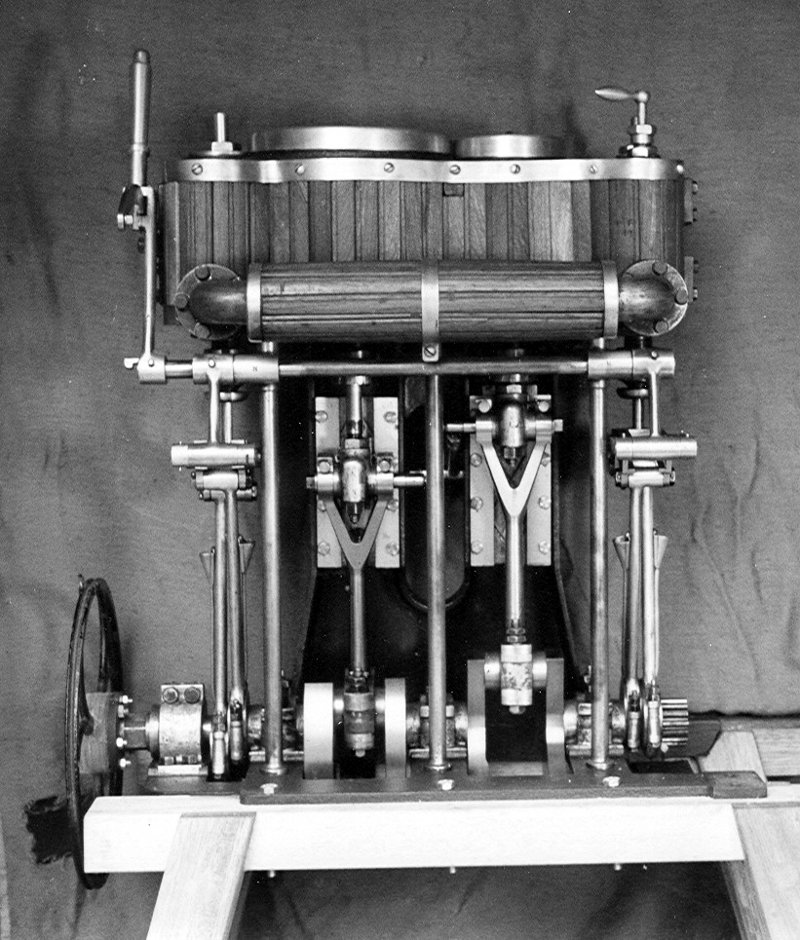 Schiffsdampfmaschine im Süddt. Schifffahrtsmuseum