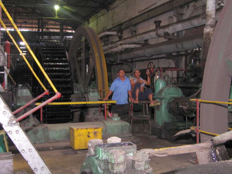Dampfmaschine: Maschinistenstand und Getriebe der 2. Mühle