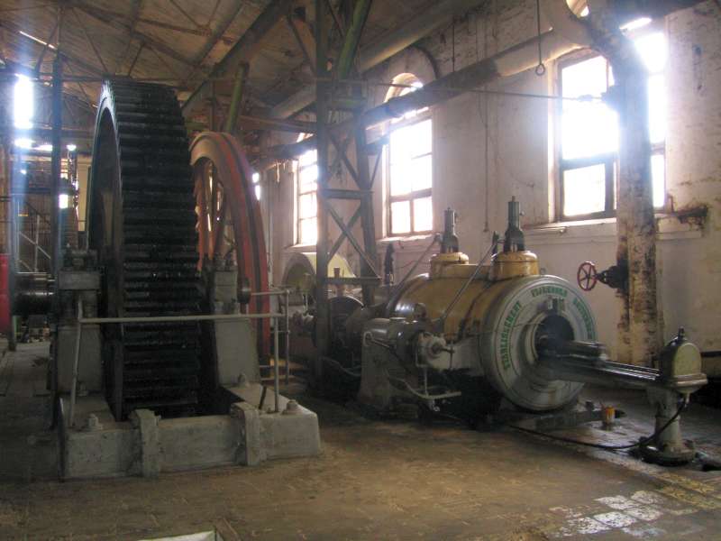 P.G. Wringinanom: Mühlendampfmaschine