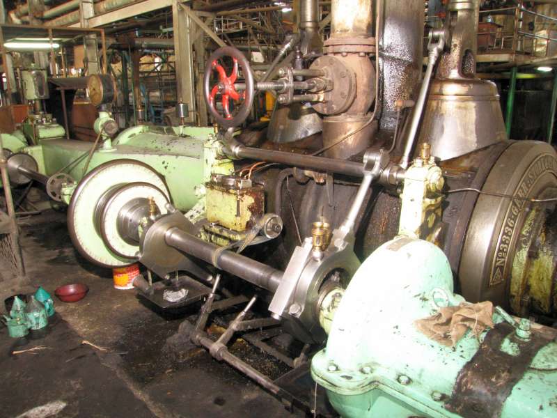 P.G. Olean: Steuerung Dampfmaschine
