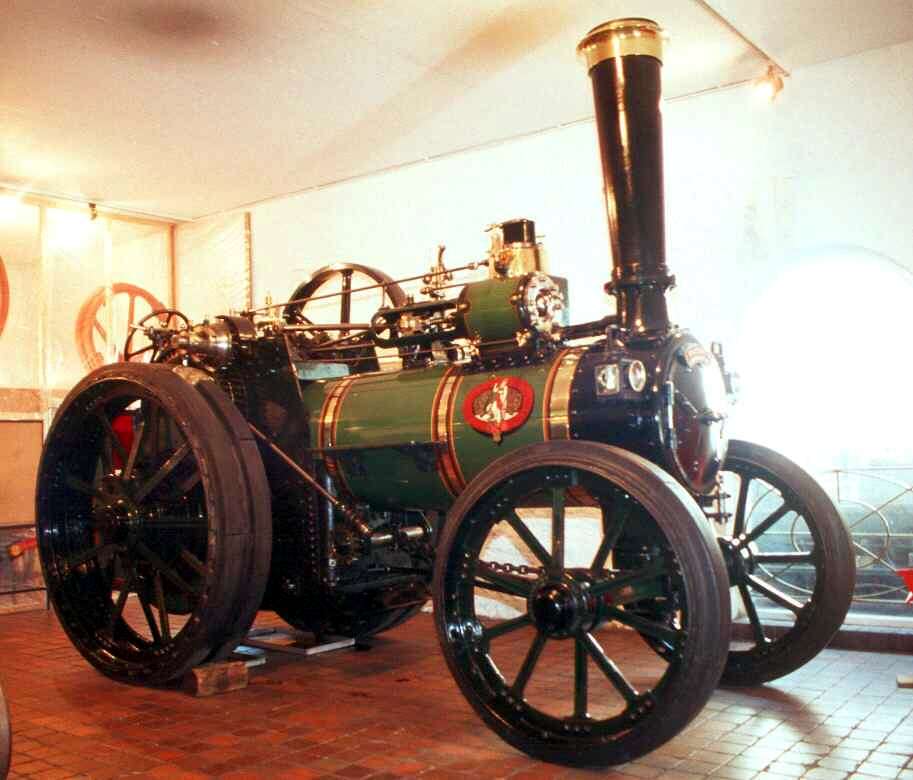 Dampfwalze/-zugmaschine: Engineerium, Hove