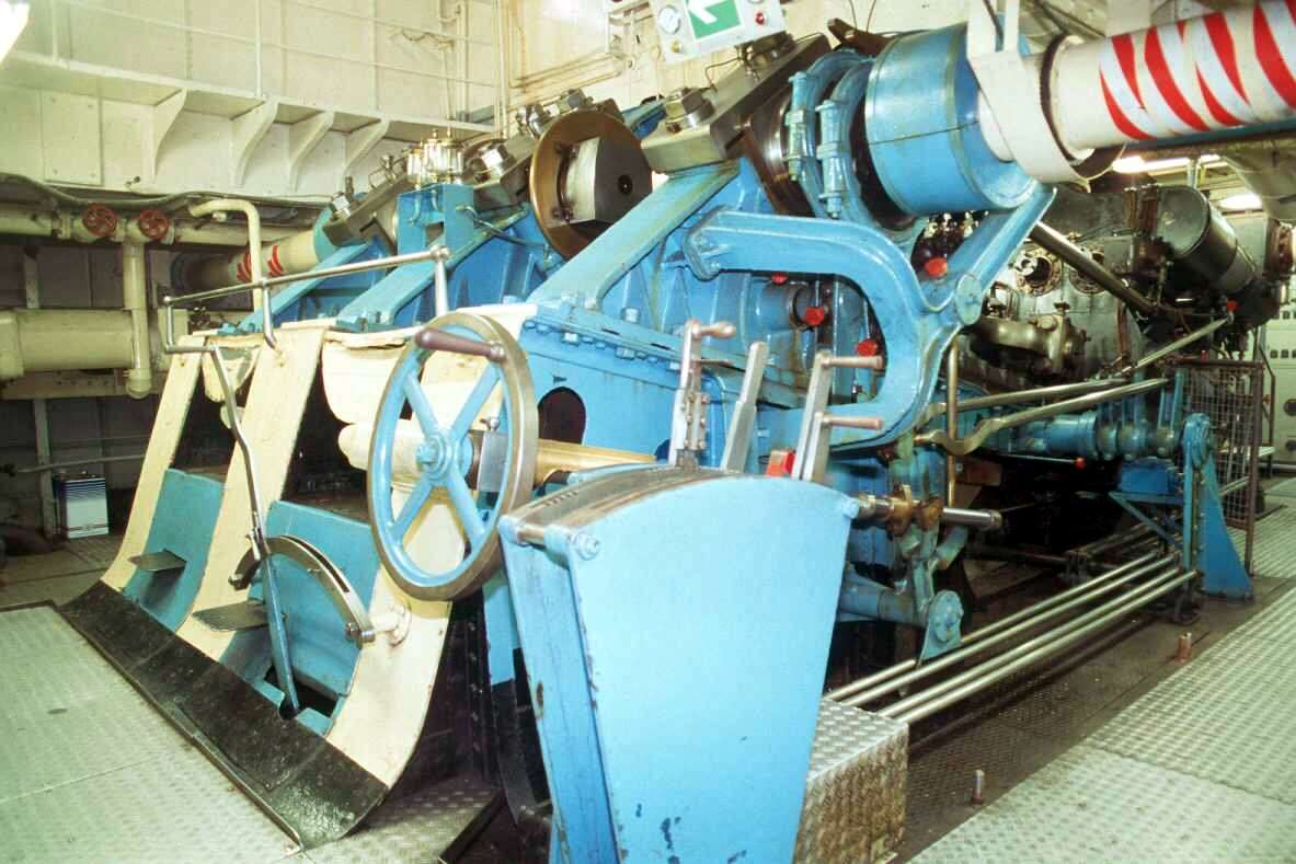 Schiffsdampfmaschine Dampfer 